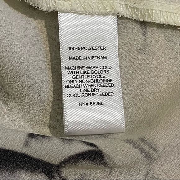 Express Sheer Ivory Floral Button Down Blouse - Picture 7 of 7